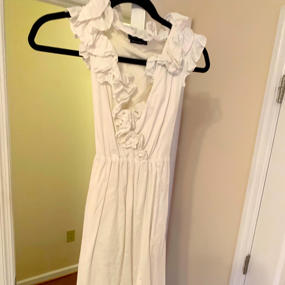 Max and Chleo beautiful white dress